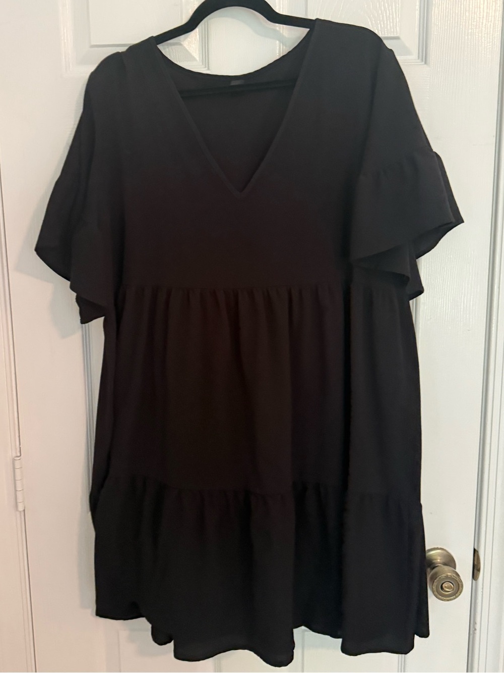 Flowy Black V-Neck Tiered Shein Dress with Flutter Sleeves
